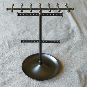 Elegant Black Jewelry Stand